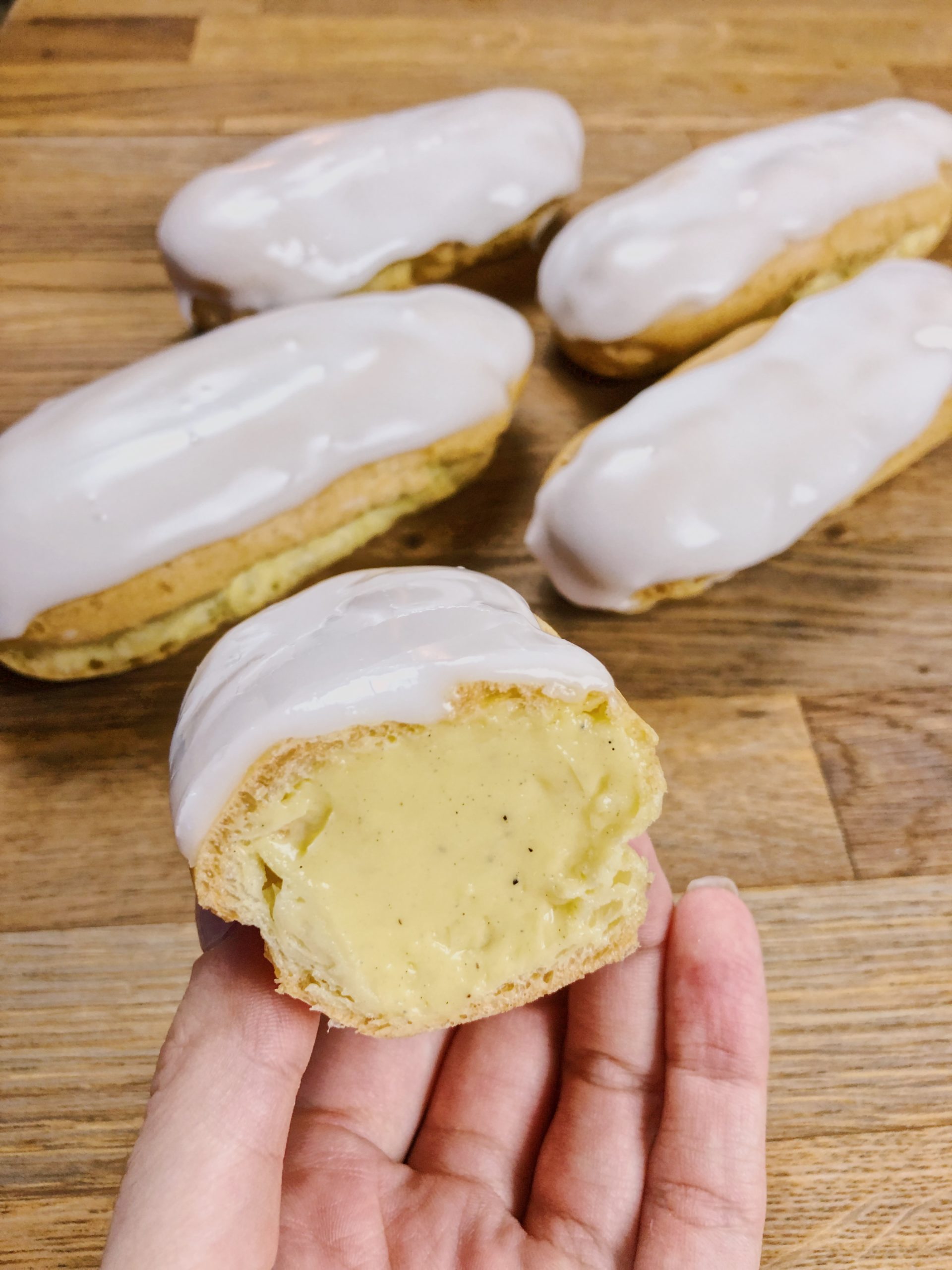 Recette des éclairs à la vanille CAP Pâtissier - Cook&amp;Record