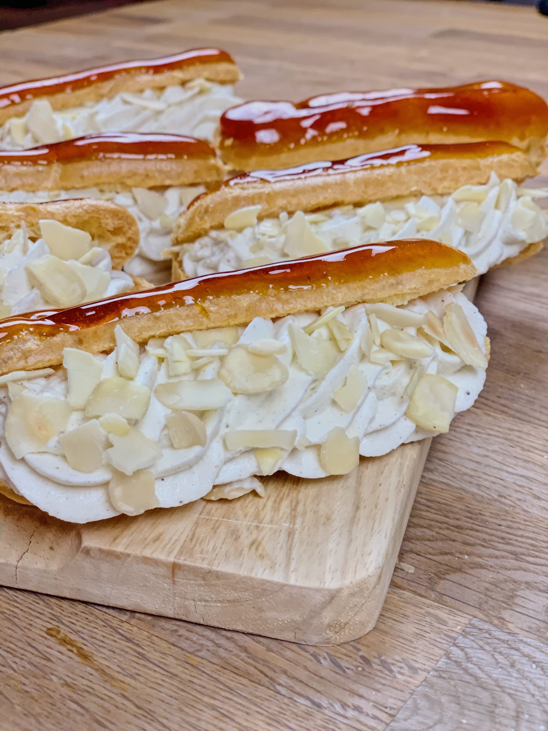 recette-eclairs-chantilly-caramel-cap-patissier-cook-and-record